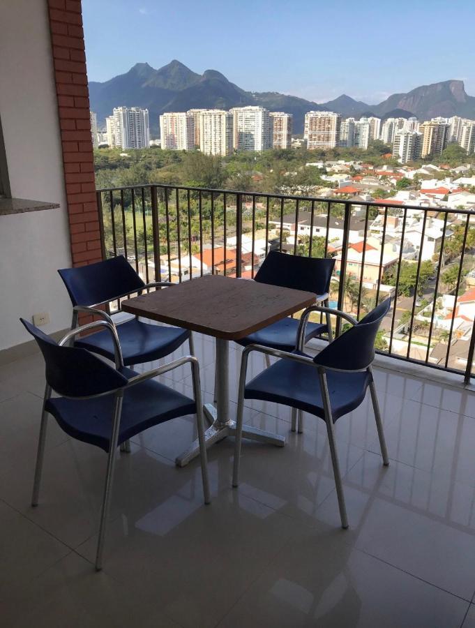 Flat Com 65 Metros; Sala; Duas Suites; Cozinha Recem-Reformado Rio de Janeiro Buitenkant foto