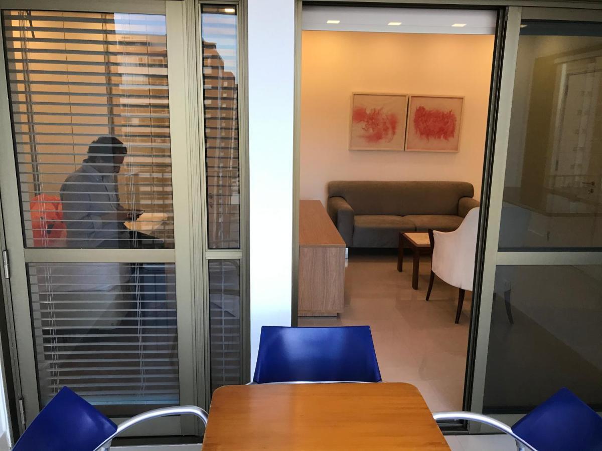 Flat Com 65 Metros; Sala; Duas Suites; Cozinha Recem-Reformado Rio de Janeiro Buitenkant foto