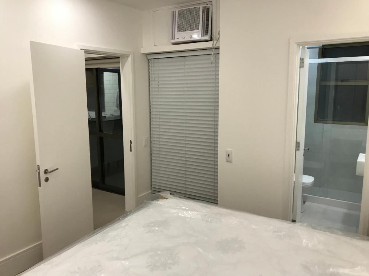 Flat Com 65 Metros; Sala; Duas Suites; Cozinha Recem-Reformado Rio de Janeiro Buitenkant foto