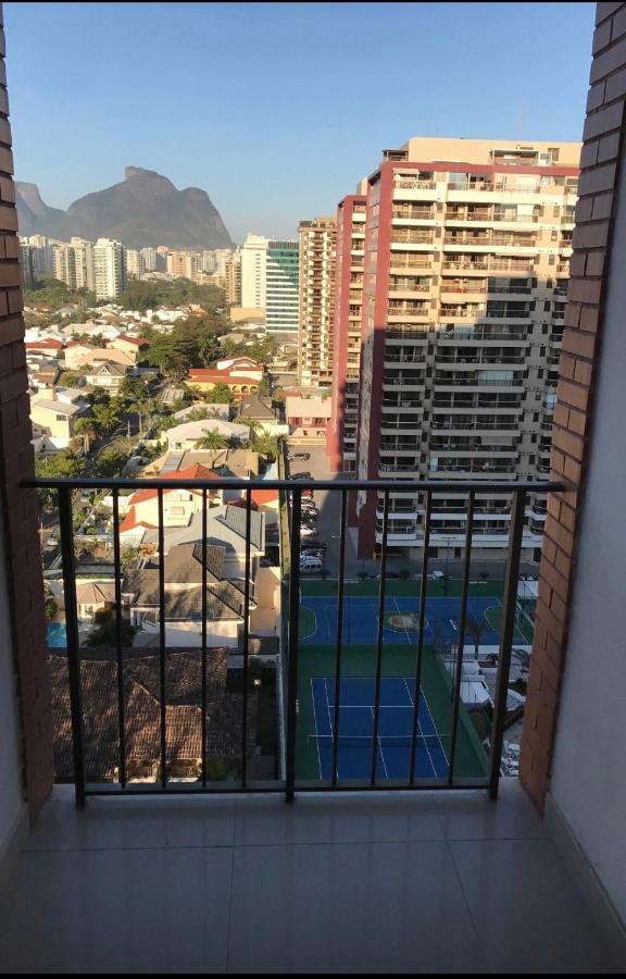 Flat Com 65 Metros; Sala; Duas Suites; Cozinha Recem-Reformado Rio de Janeiro Buitenkant foto